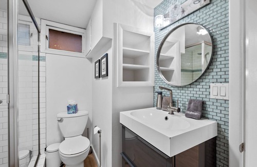 City Park West Apartment | New! Urban Nest in the Heart of Uptown Denver - Hot Tub/Desk/Outdoor Oasis