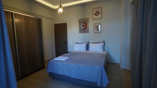 Kolonaki Apartment | New Ventiri Family Suite 1, near Hilton, Athens central, fully equipped