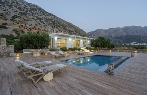 Pefki Villa | New Villa of the hill with Heated Pool, BBQ & Kids Playground