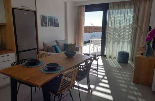 Mariou Villa | [NEW] Villa Oneiro,/w panoramic sea & countryside view