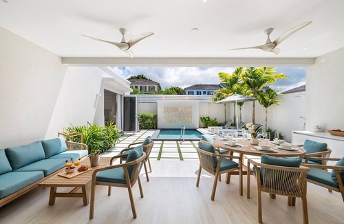 Porters House | New villa with private pool near beach - Porters Place 11