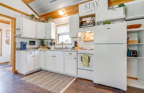 Paluxy Other | New Villas on Private Ranch, Hot Tub, Fishing