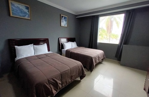 Colon Hotel | New Washington Hotel