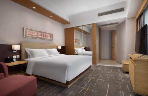 Qiao Kou Hotel | New World Wuhan Hotel