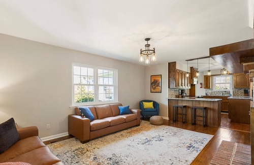 Graysville House | NEW! Wrenley Chateau | Fenced in yard + Fire pit! | 2 Bed, 2 Bath