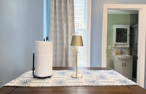 Union City Apartment | New York City Dreams - 10 Mins