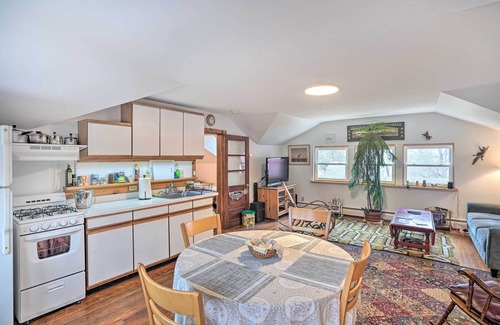 Saugerties Apartment | New York Vacation Rental w/Smart TVs & Cable