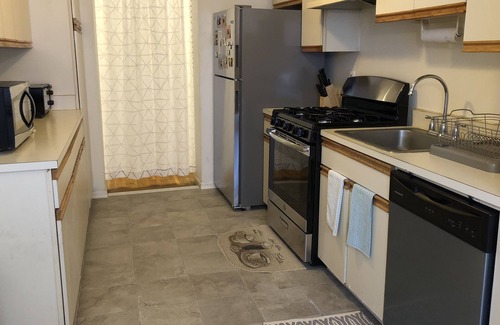 Weequahic Condo | NEWARK-BETH OMNI EYE CONDO (WEEQUAHIC) - 1 BD-1BR