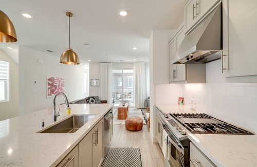 Newark House | Newark Retreat w/Home Gym, Grill, Bicycles + More