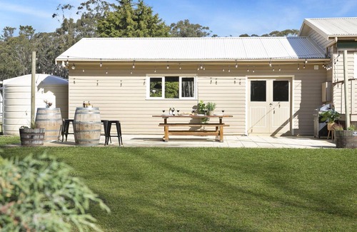 Penrose House | Newbury Haven – cosy and secluded country retreat