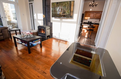 Birtley House | Newcastle & Durham 15 minutes. Hot-tub luxury