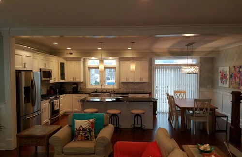 Normandy Beach House | Newer Construction-Bring your whole family and relax!