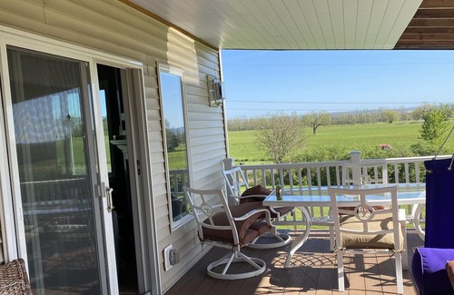 Ithaca House | Newer house for quiet groups, great views near Cornell and Ithaca downtown, 6-11