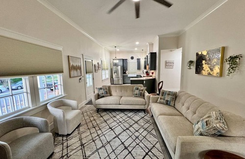 The Bluff House | Newest Cottage Downtown. Pets are allowed