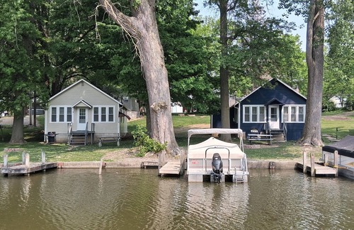 Lakeview Cottage | Newland's Resort: Cozy Channel Front Cottage #1 on Indian Lake with a boat dock
