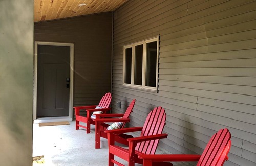 Viola Cabin | Newly Built Cabin in the Driftless Area
