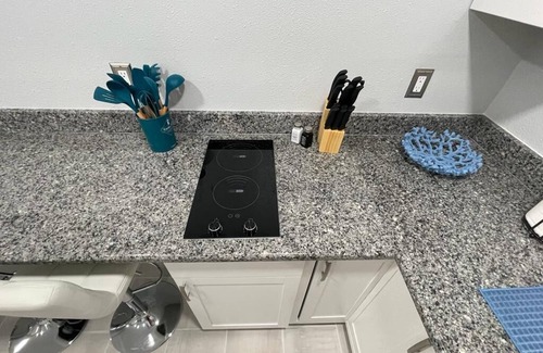 Nokomis Apartment | NEWLY BUILT COZY STUDIO B 7 MINUTES FROM NOKOMIS BEACH!