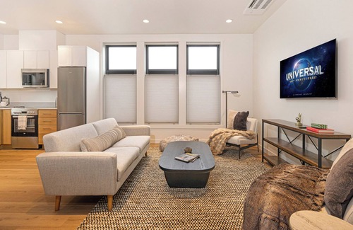 Friday Harbor Condo | Newly Built Luxury Condo! Downtown! Haven 201