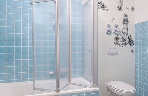 Tennenlohe Apartment | Newly furnished 2 room apartment centrally