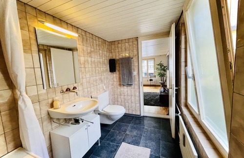 St. Gallen Apartment | Newly Furnished Beautiful old Building Apartment in the Center With Apple TV O1