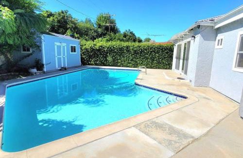 Reseda House | Newly Furnished Pool House