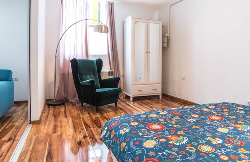 Ferencvaros Apartment | Newly refurbished central 2Be+LR AC 75 sqm apartment