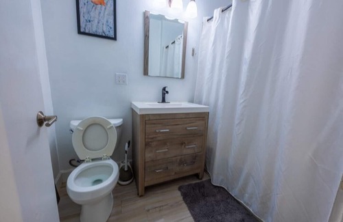 Greenwood House | Newly Remodel Vintage Jewel | Central SEA | Office