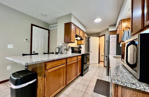 Otterbien Home House | Newly Remodeled home in Liberty