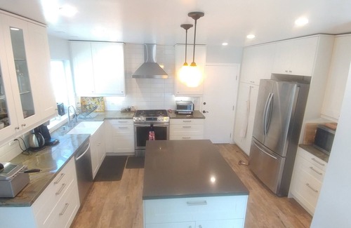 Agoura Hills House | Newly remodeled 3 bedroom 3 bath home. Only 15 minutes from Malibu beaches!