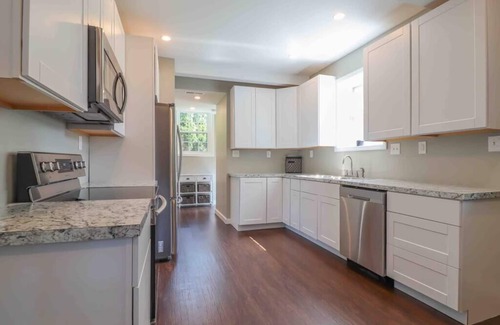 Champaign House | Newly Remodeled, Center of Champaign.