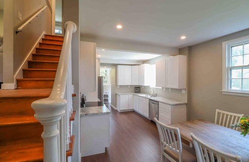 Champaign House | Newly Remodeled, Center of Champaign.