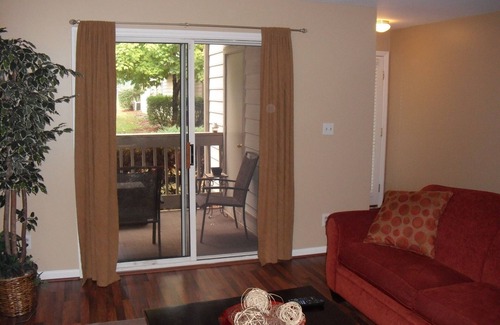 Cotswold Condo | Newly Remodeled Condo Near Uptown
