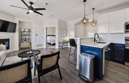 Aurora Condo | Newly Remodeled & Fully Furnished 2 Bedrooms/2Baths- Centrally Located