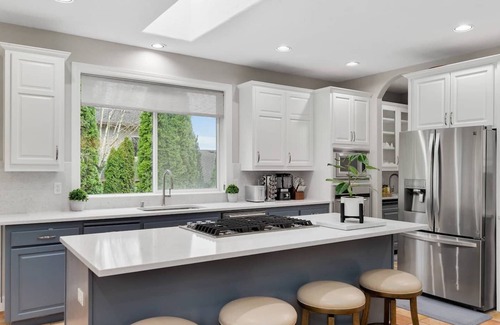 Happy Valley House | Newly Remodeled! Modern Luxe Home w. Hot Tub