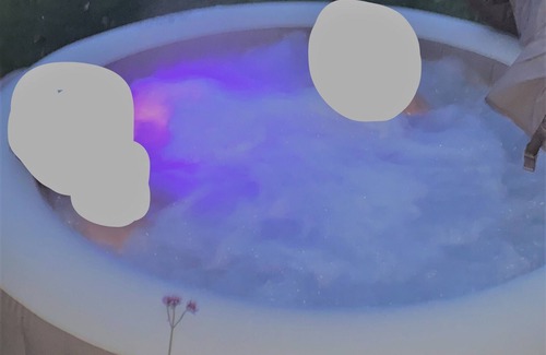La Trinite-Surzur House | Newly renovated villa, new equipment, enclosed and secure garden, jacuzzi