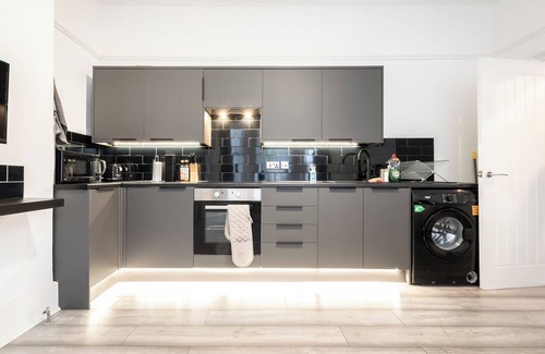 Portswood Apartment | Newly Renovated 2 Bed Ground Floor Apartment