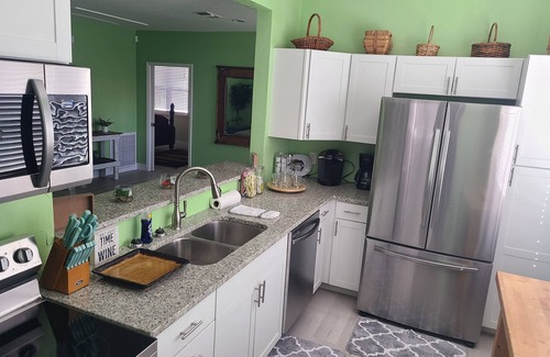 O Brien House | Newly Renovated 3 bedroom home close to springs, eateries, markets, and downtown