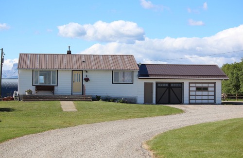 Cardston County House | Newly renovated 3 bedroom, 1 bath home on a working ranch