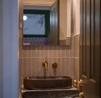 Aysgarth House | Newly renovated 4 Bedroom Cottage with Wood Burner