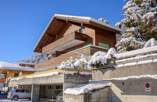 Adelboden Apartment | Newly renovated apartment in a quiet location, close to the village center.