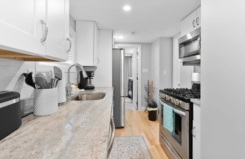 Salisbury Apartment | Newly Renovated | Beachside Bliss | Steps to Sand