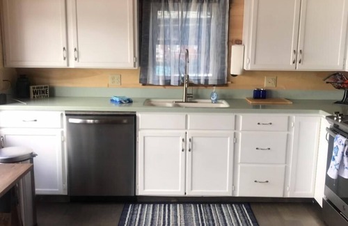 Willsboro Cottage | Newly Renovated Camp on Willsboro Bay