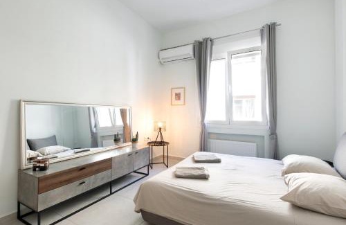 Ampelokipoi Apartment | Newly Renovated Cozy Studio Downtown Athens