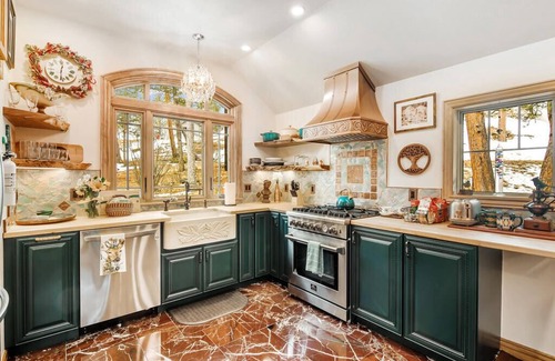 Evergreen Meadows House | Newly renovated historic cabin.serene and secluded; yet minutes to Evergreen