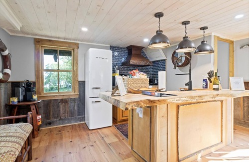 Rushville House | Newly Renovated Home Next to Canandaigua Lake