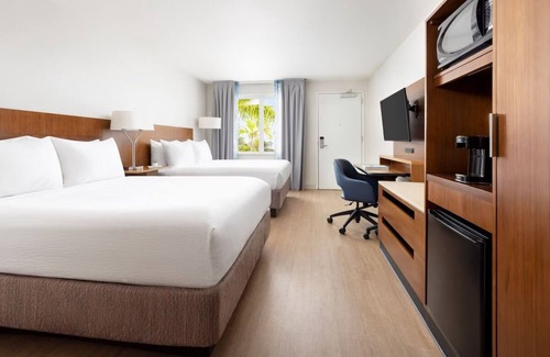 New Town Hotel | Newly Renovated Hotel w/Outdoor Pool | Short Drive to Historic Old Town