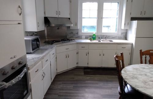 Saginaw House | Newly renovated house near Saginaw Downtown