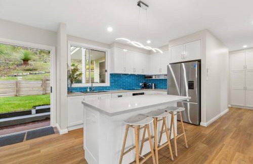Hyams Beach House | Newly Renovated Hyams Beach Cottage