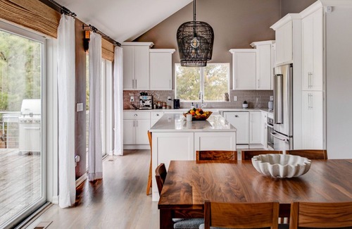 Shinnecock Hills House | Newly Renovated, Modern home with pool, cathedral ceilings, open-floor.
