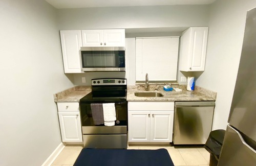 Port Orange Apartment | Newly Renovated Pet Friendly 2BR Cozy Apartment